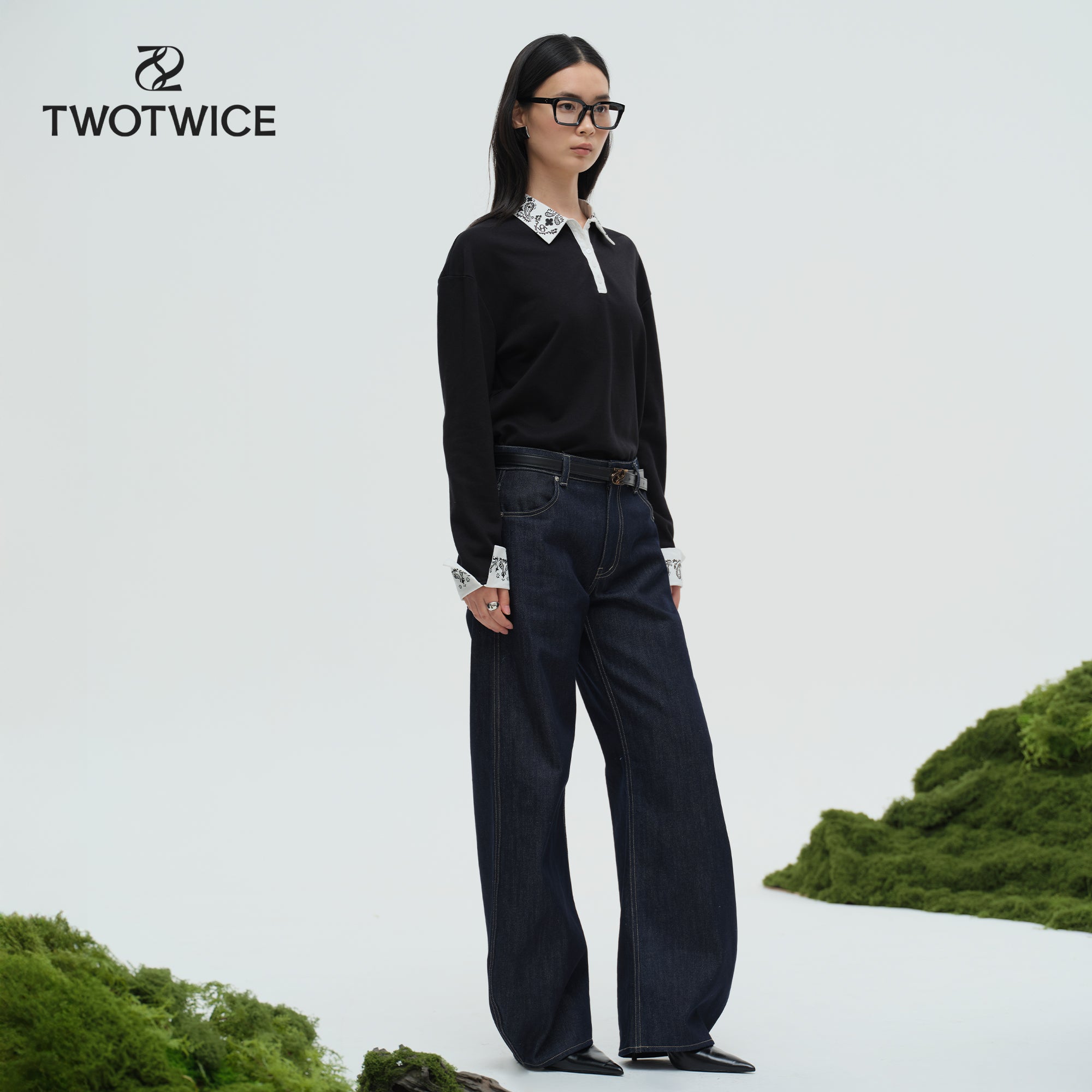 Twotwice - Metro Outerwear - เสื้อสเวตเชิ้ต
