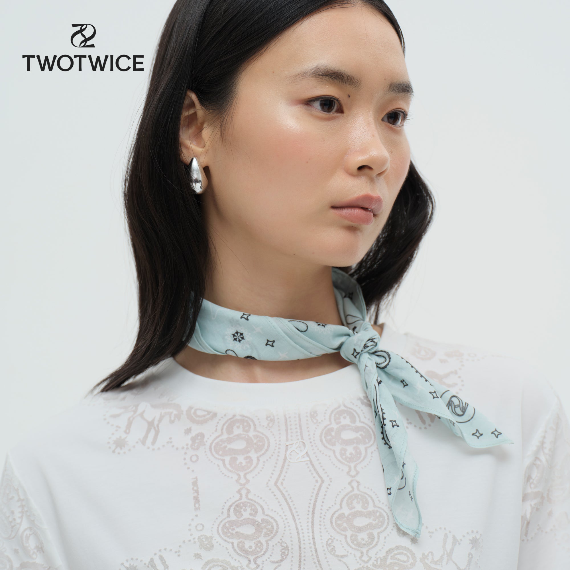 Twotwice - Twotwice Paisley Bandana - ผ้าพันคอที่ลาย Paisley (Small)