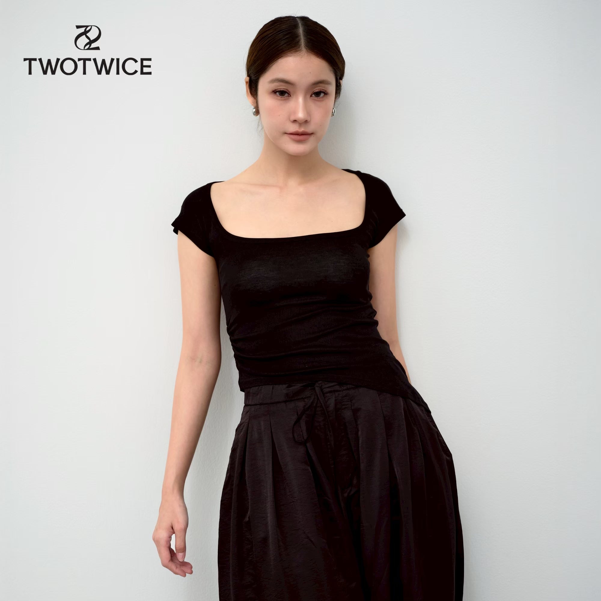 Twotwice - Square Essence Tee