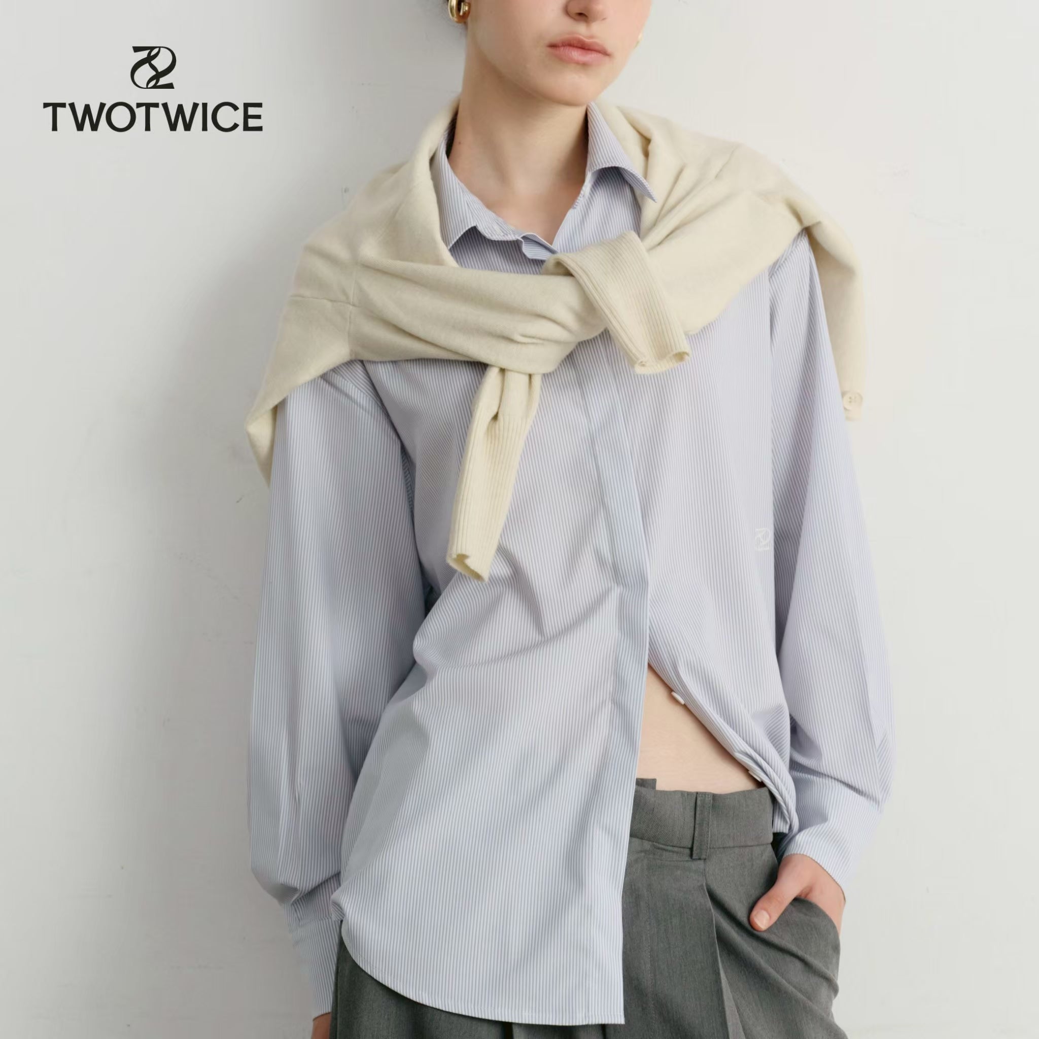 Twotwice - Oversized Tw shirt