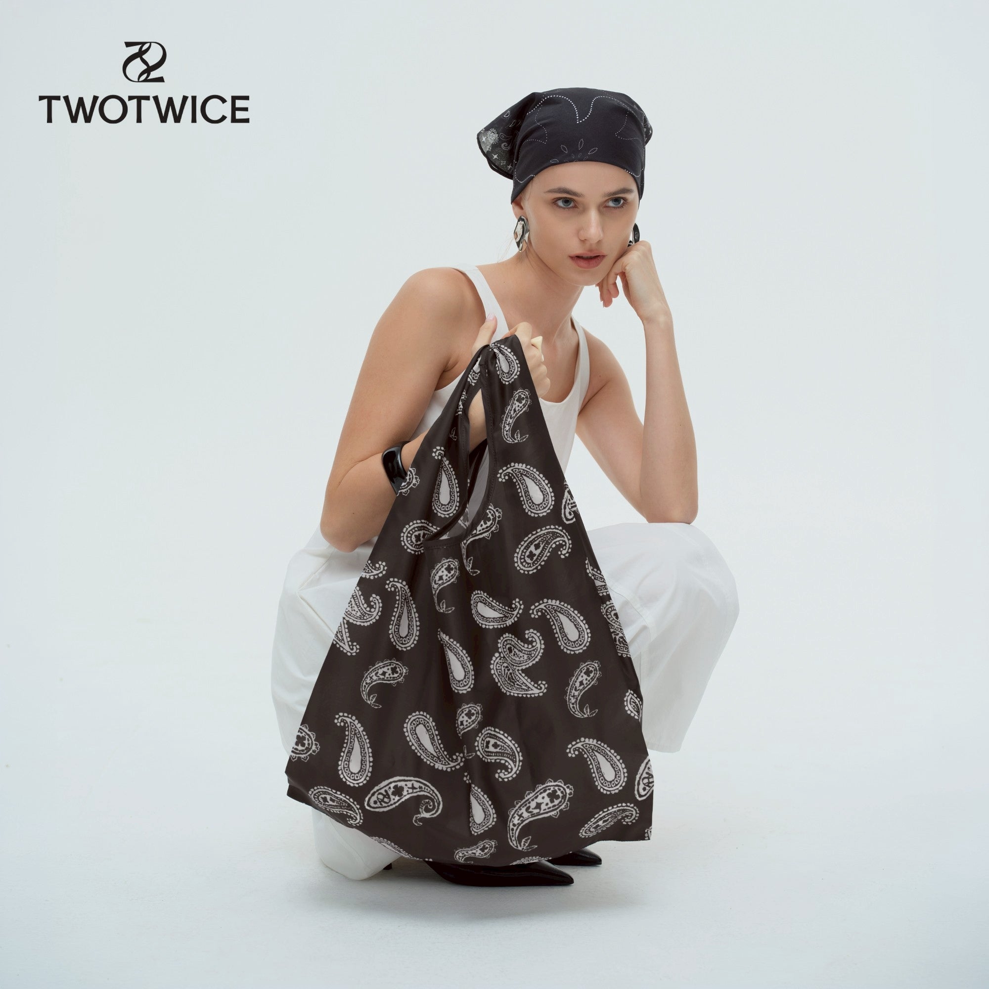Twotwice - Outer Tote (Exclusive gift) - กระเป๋า Tote พับเก็บได้