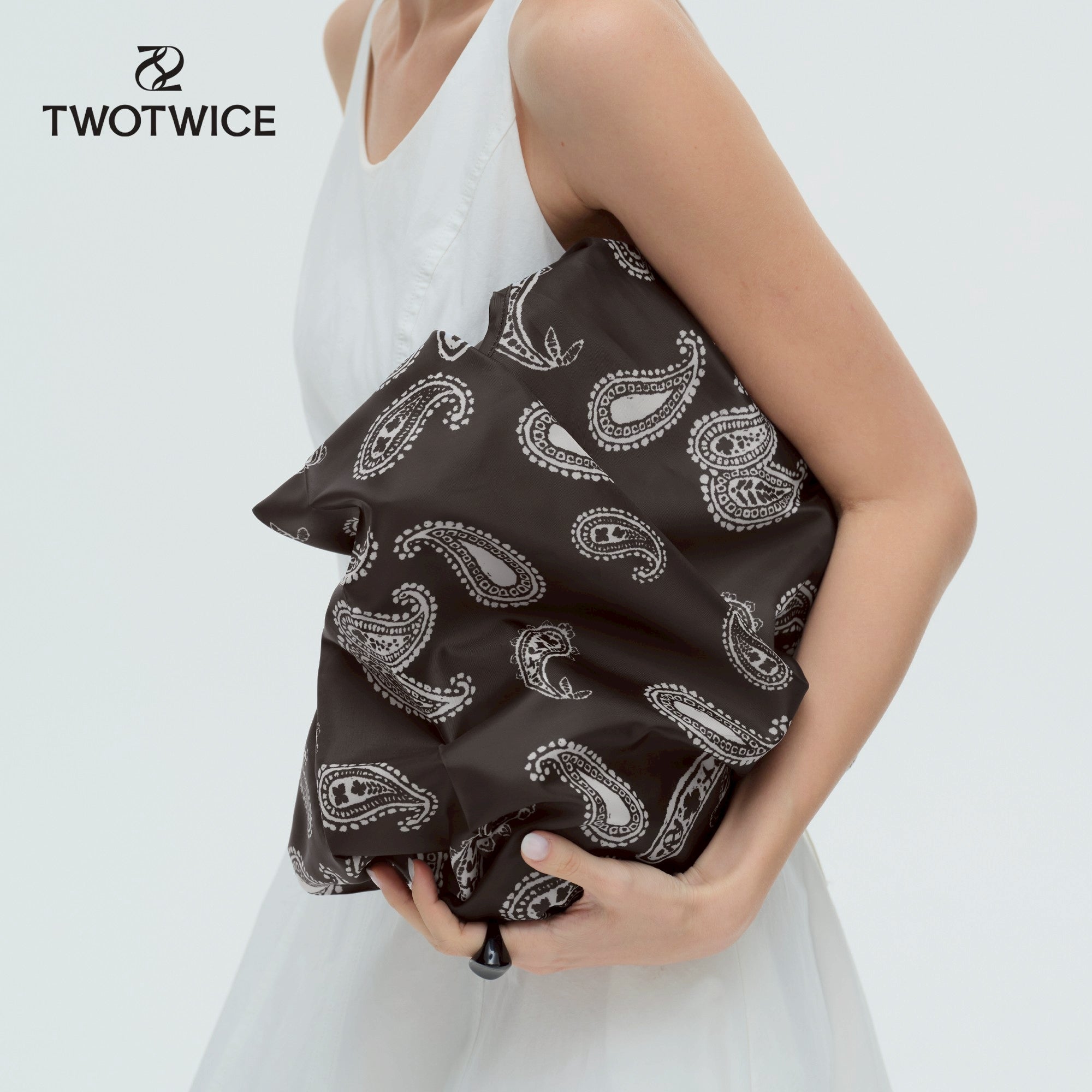 Twotwice - Outer Tote (Exclusive gift) - กระเป๋า Tote พับเก็บได้