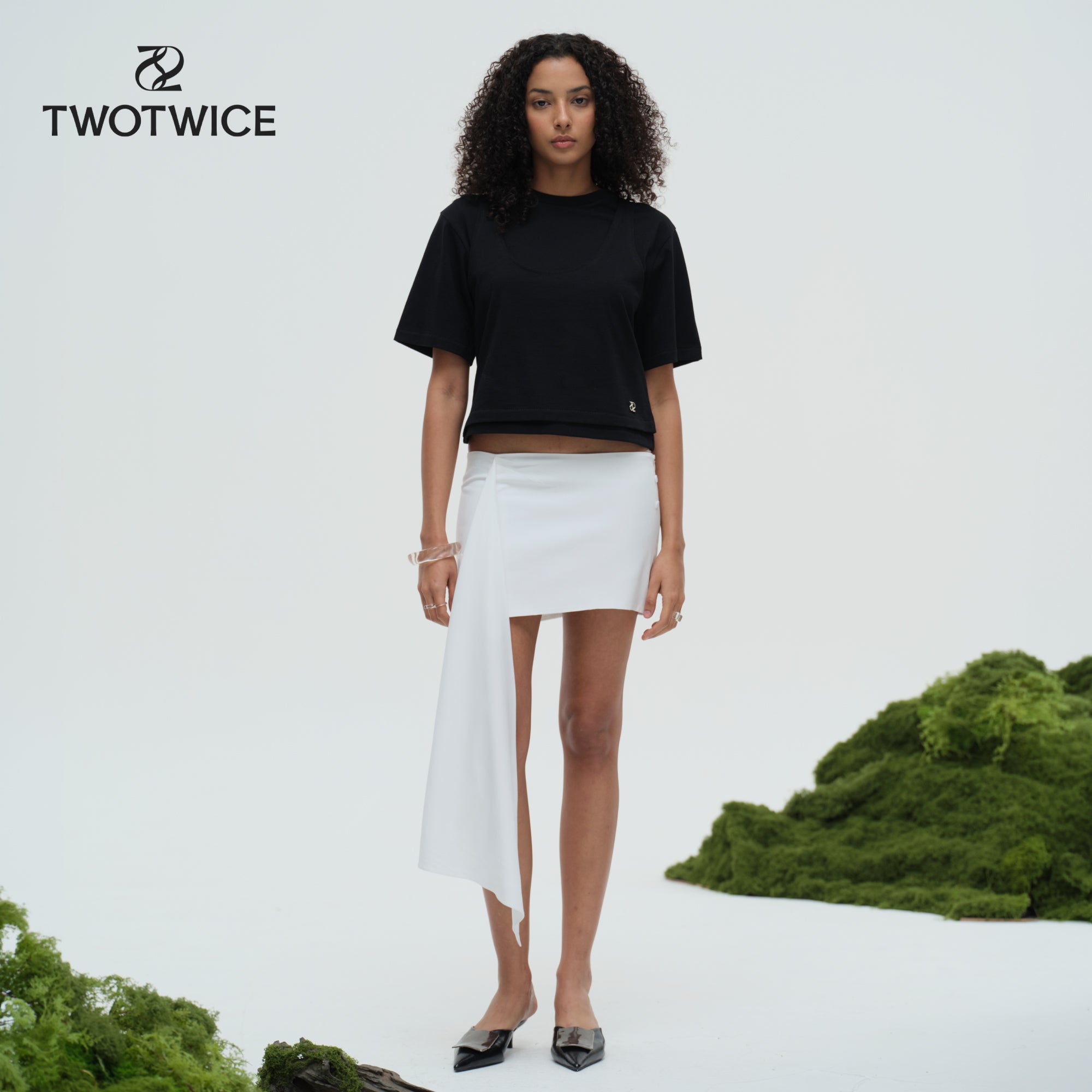 Twotwice - MORNING MØDE T-SHIRT - เสื้อยืดดีเทลเลเยอร์