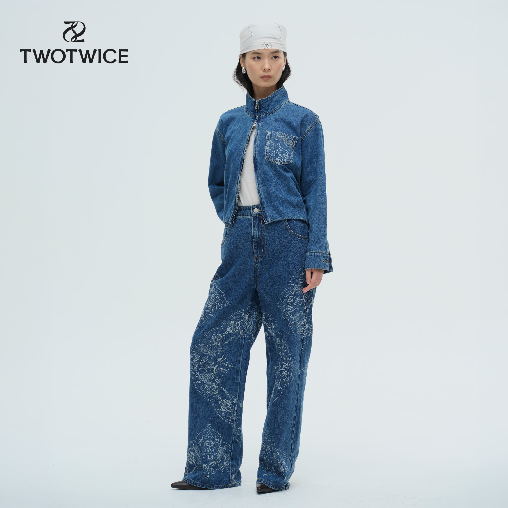 Twotwice - Moss Boyfriend Jeans - ลาย Paisley