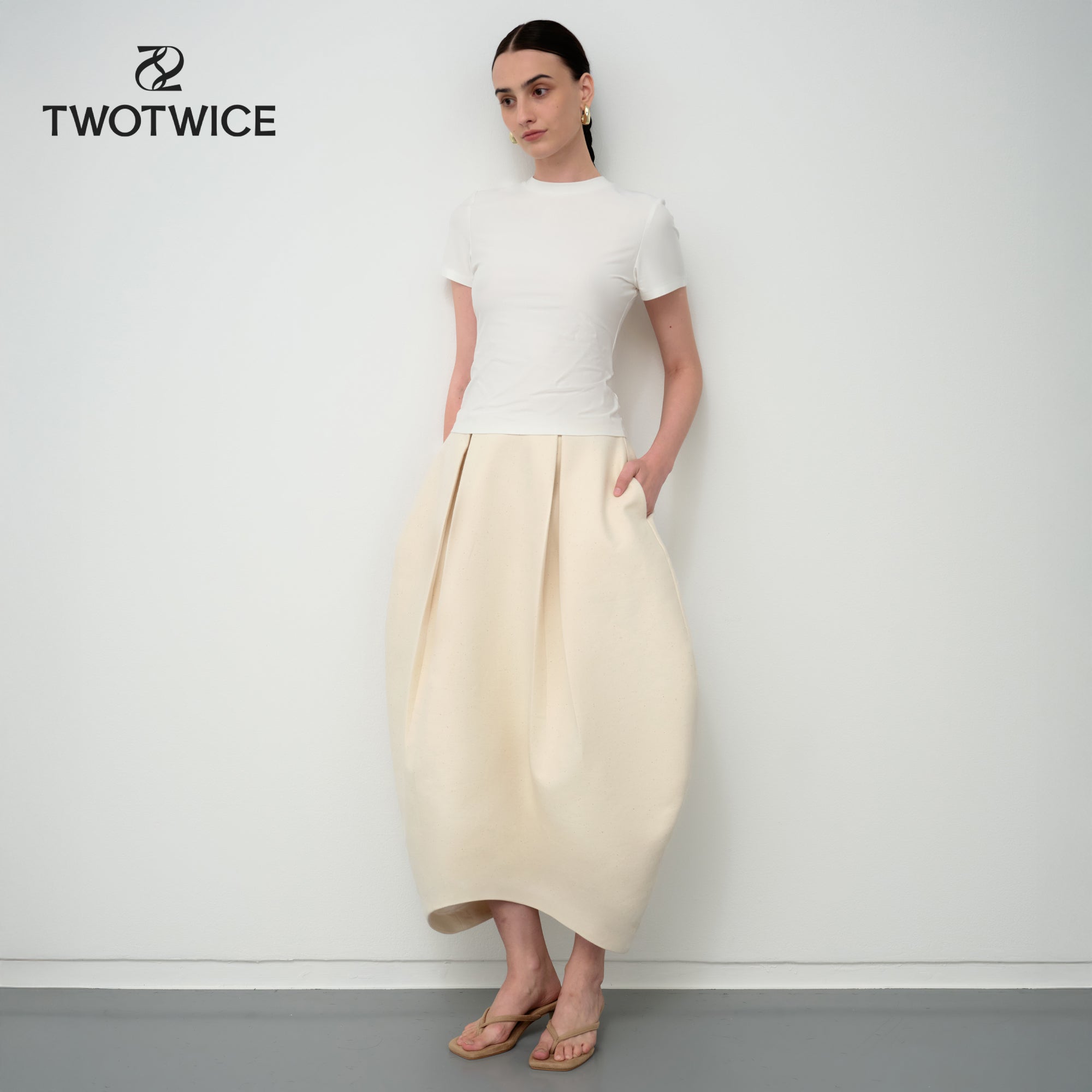 Twotwice - Arc Skirt