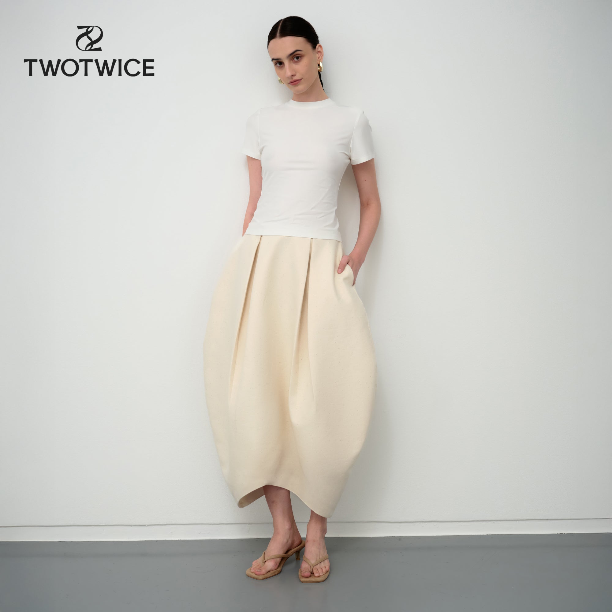 Twotwice - Arc Skirt
