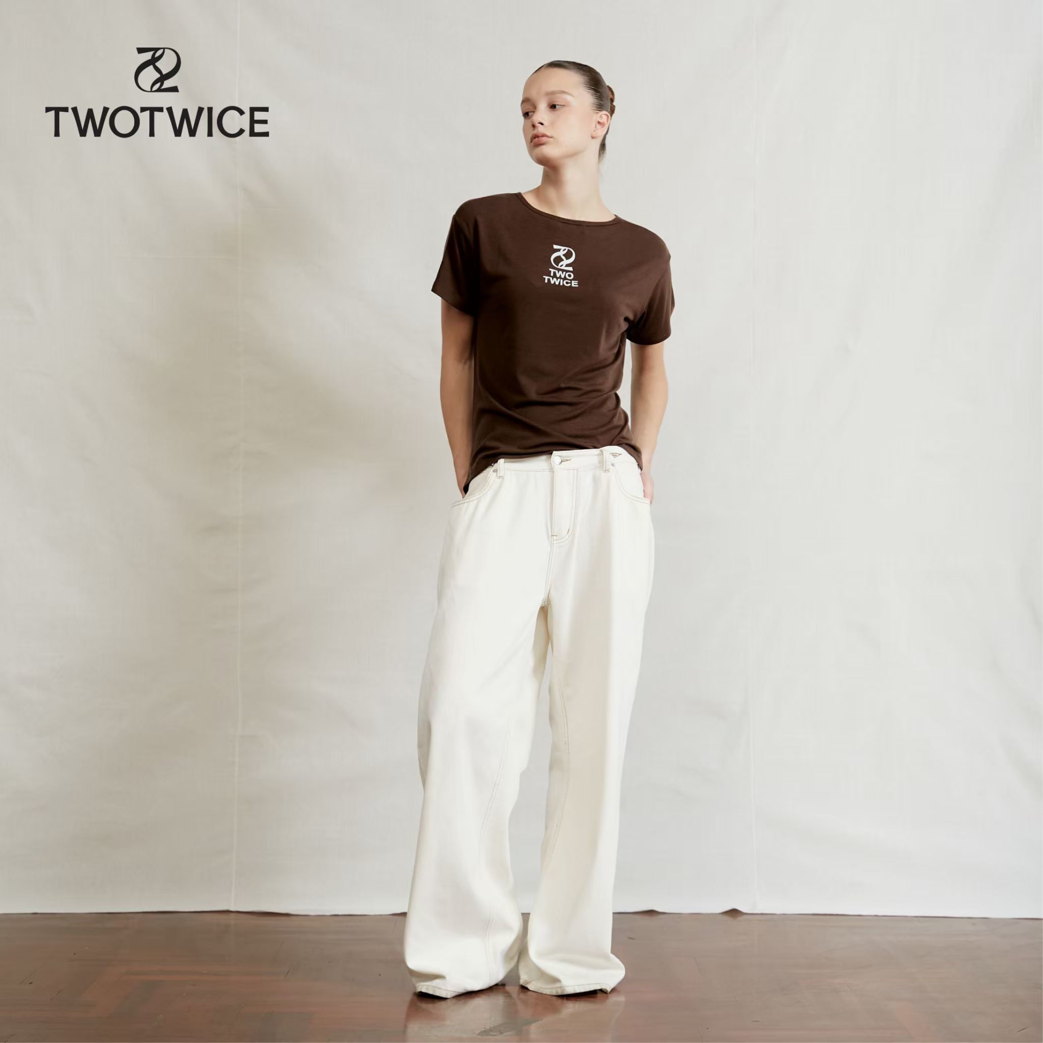 Twotwice - Ultra soft t-shirt Brown tone