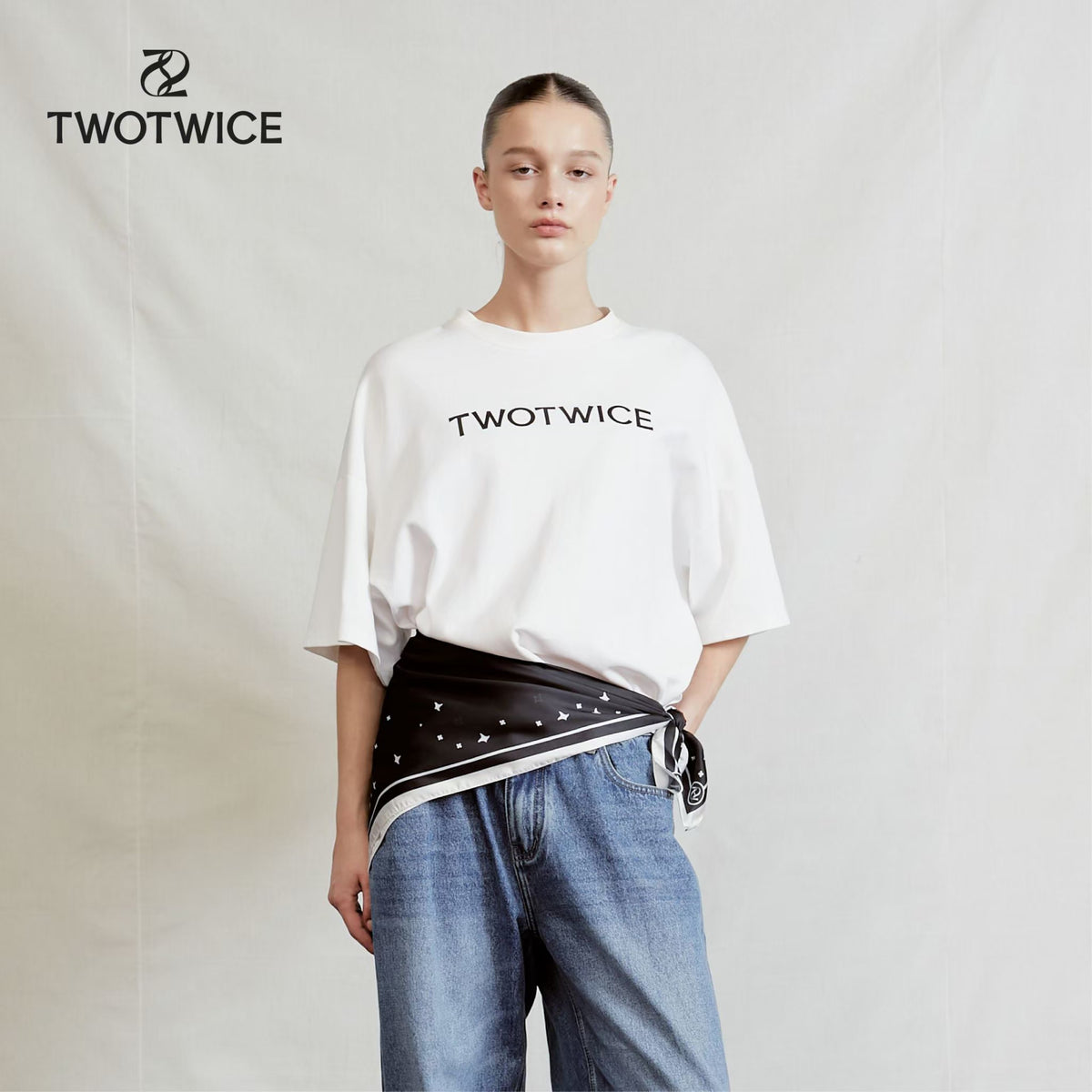 Twotwice - Twotwice logo tee