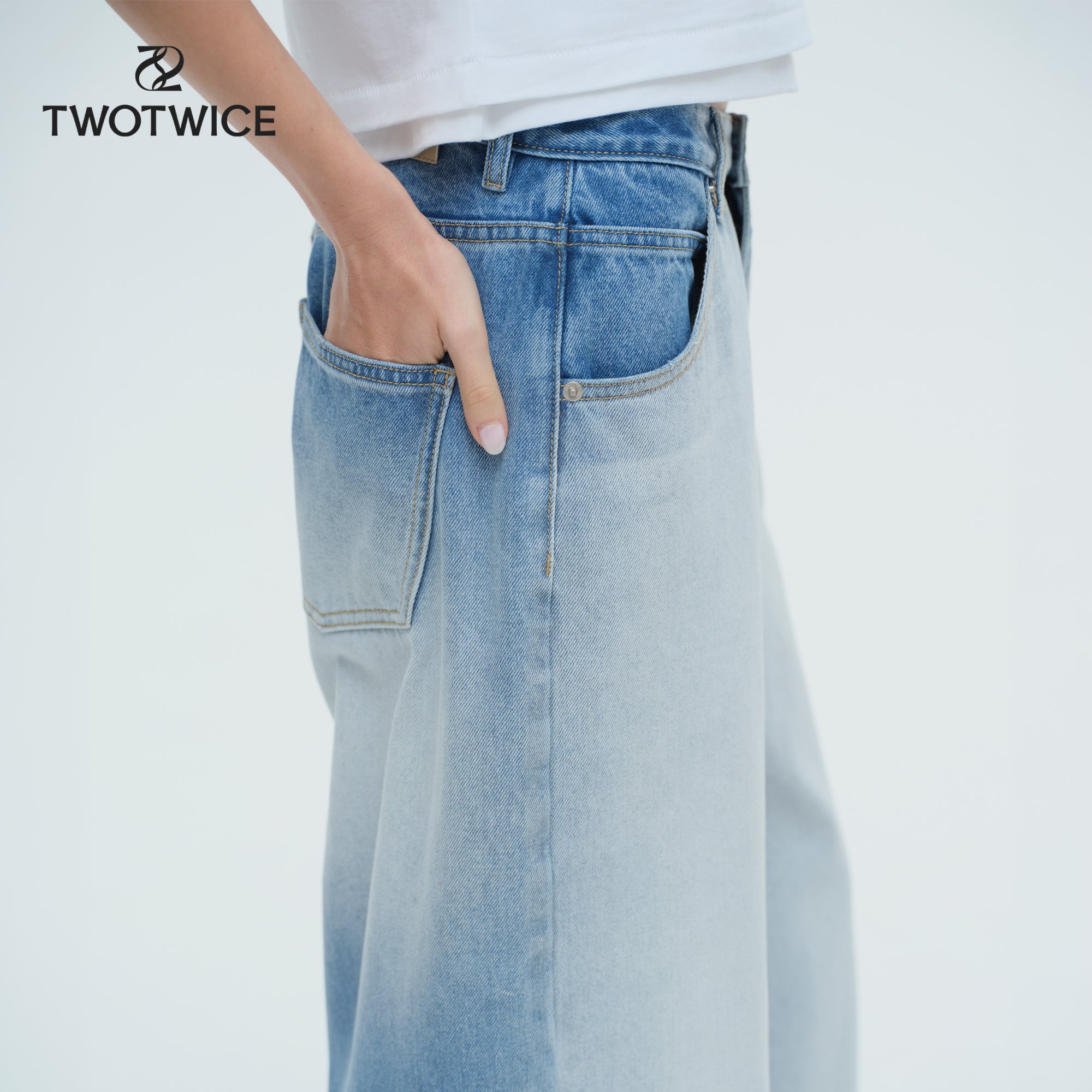 Twotwice- Moss Boyfriend Jeans - [New Color]