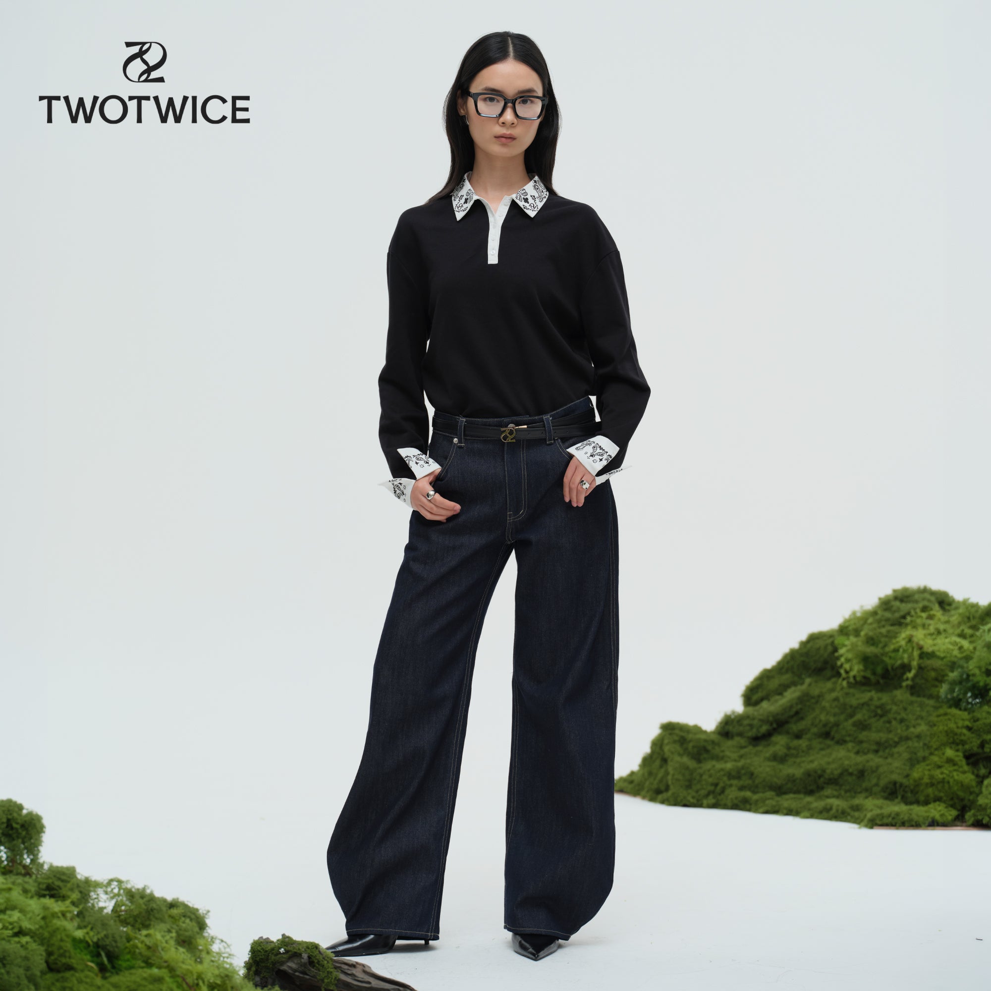 Twotwice - Metro Outerwear - เสื้อสเวตเชิ้ต