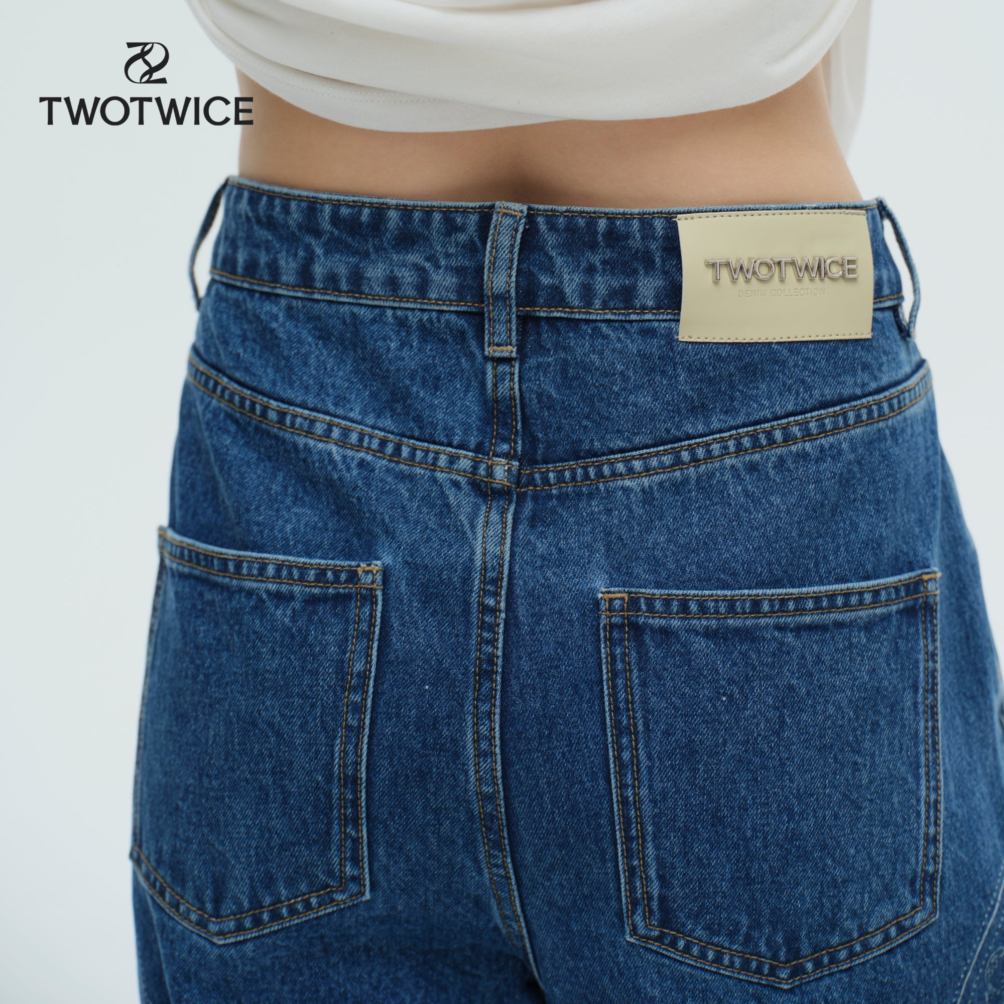 Twotwice - Moss Boyfriend Jeans - ลาย Paisley