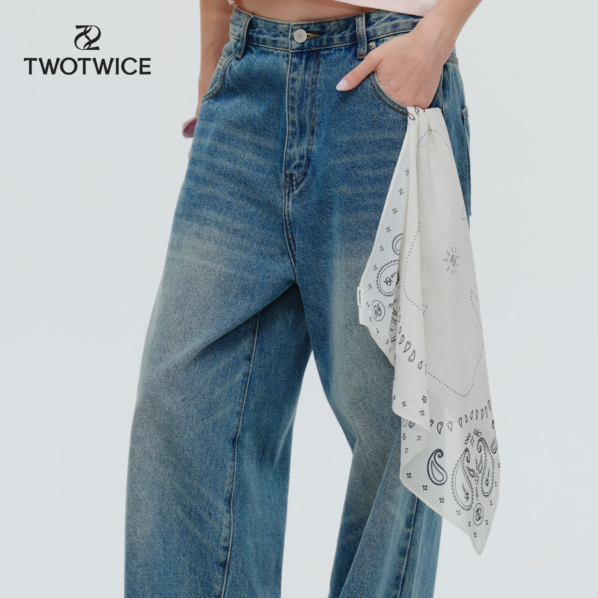 Twotwice - Twotwice Paisley Bandana (Small)