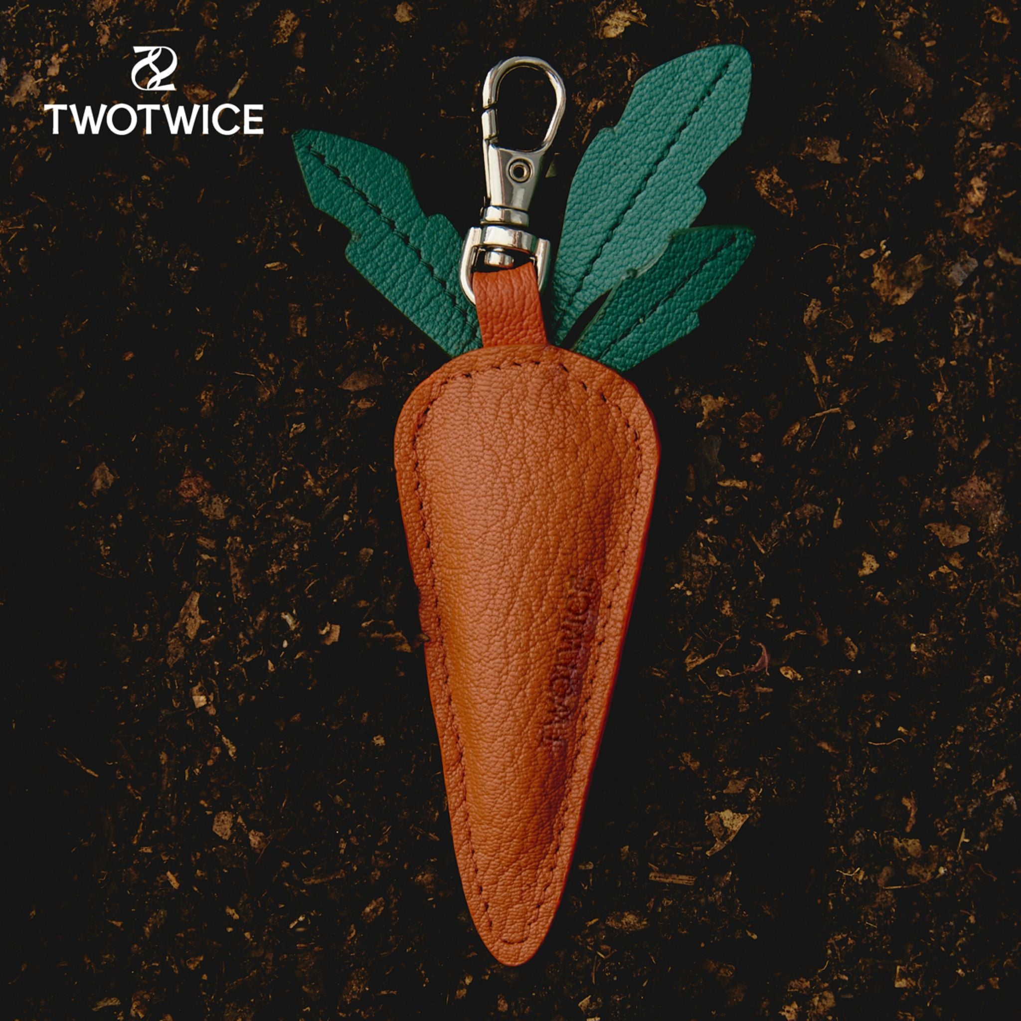 Twotwice - Little Harvest Charm
