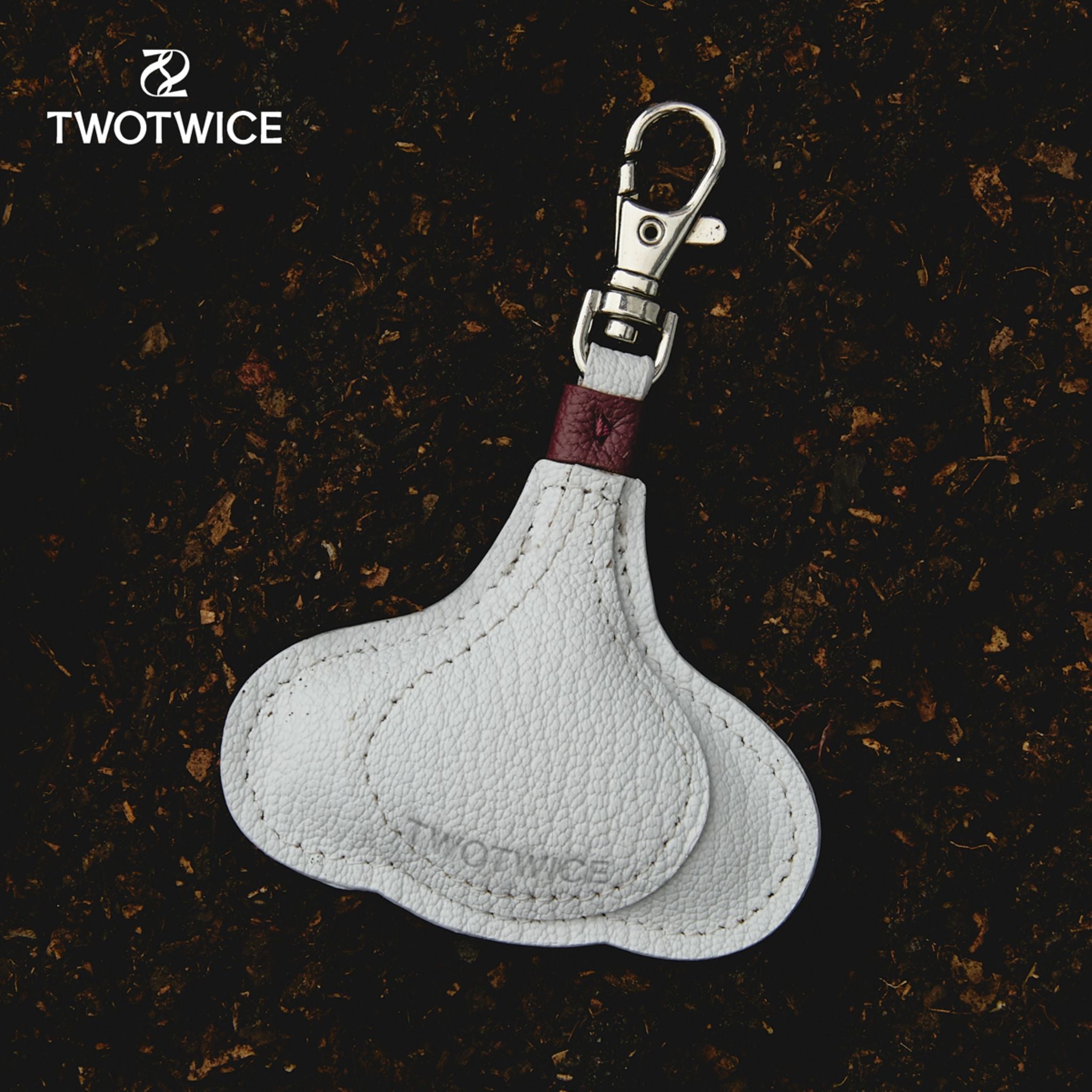Twotwice - Little Harvest Charm